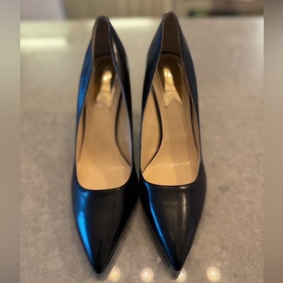 NWOT Black Stiletto Marc Fisher Pumps - Picture 2 of 5